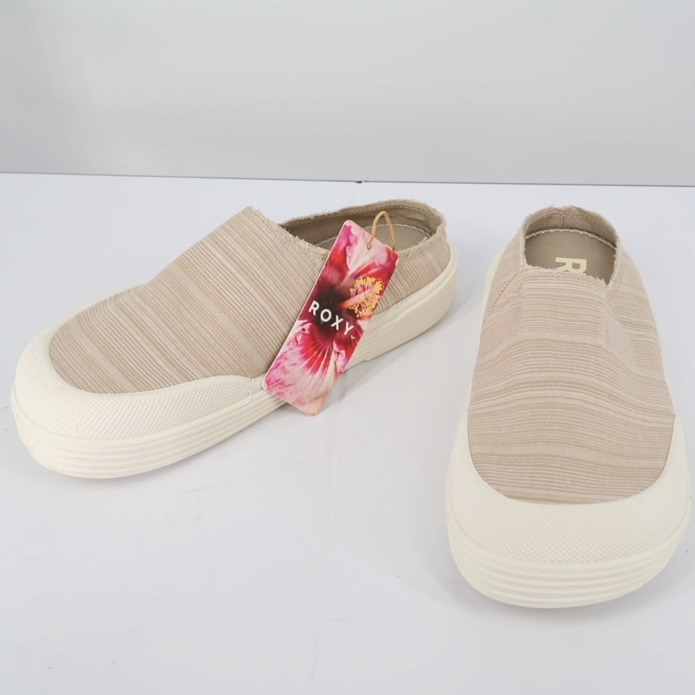 Roxy Squad Tan Bronzer Slip On Sneakers 7.5 Casual‎ Canvas Shoes New In Box